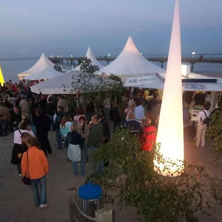 With 2 Bedrooms ティメンドルファー・シュトラント