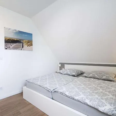 With 2 Bedrooms 別荘