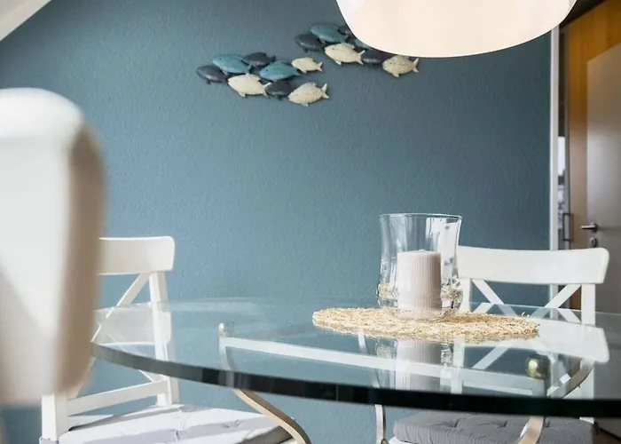 With 2 Bedrooms Casa de Férias